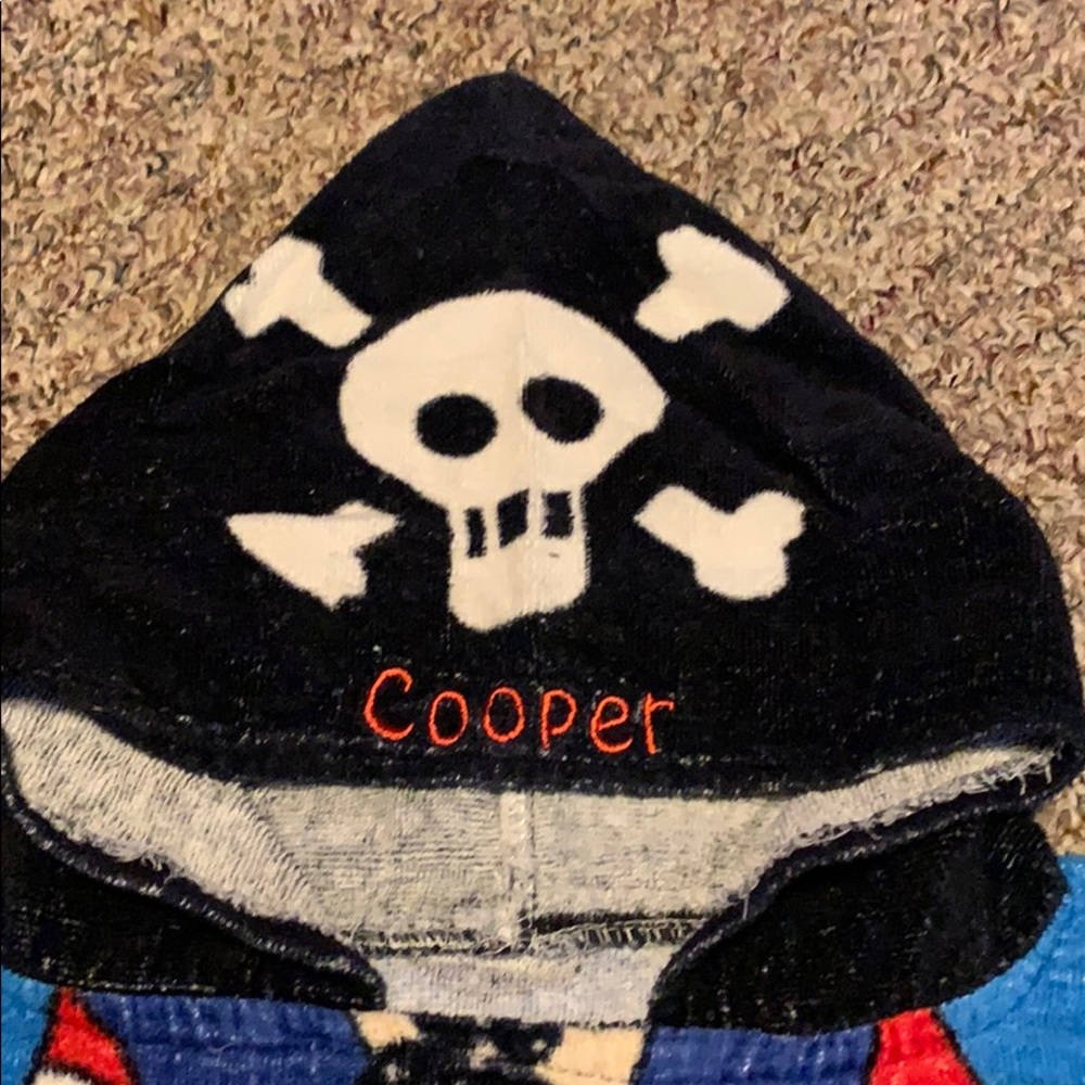 Cooper Pirate Bath Beach Towel personalized Youth - Picture 2 of 4